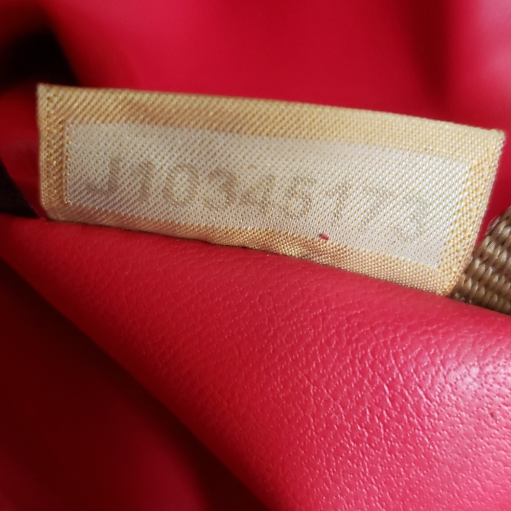 Dooney and Bourke purse - Picture 6 of 16
